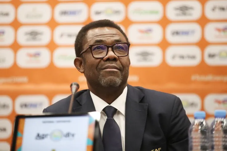 RDC : un troisi&egrave;me candidat se retire, vers une candidature unique de V&eacute;ron Mosengo-Omba &agrave; la Fecofa ?