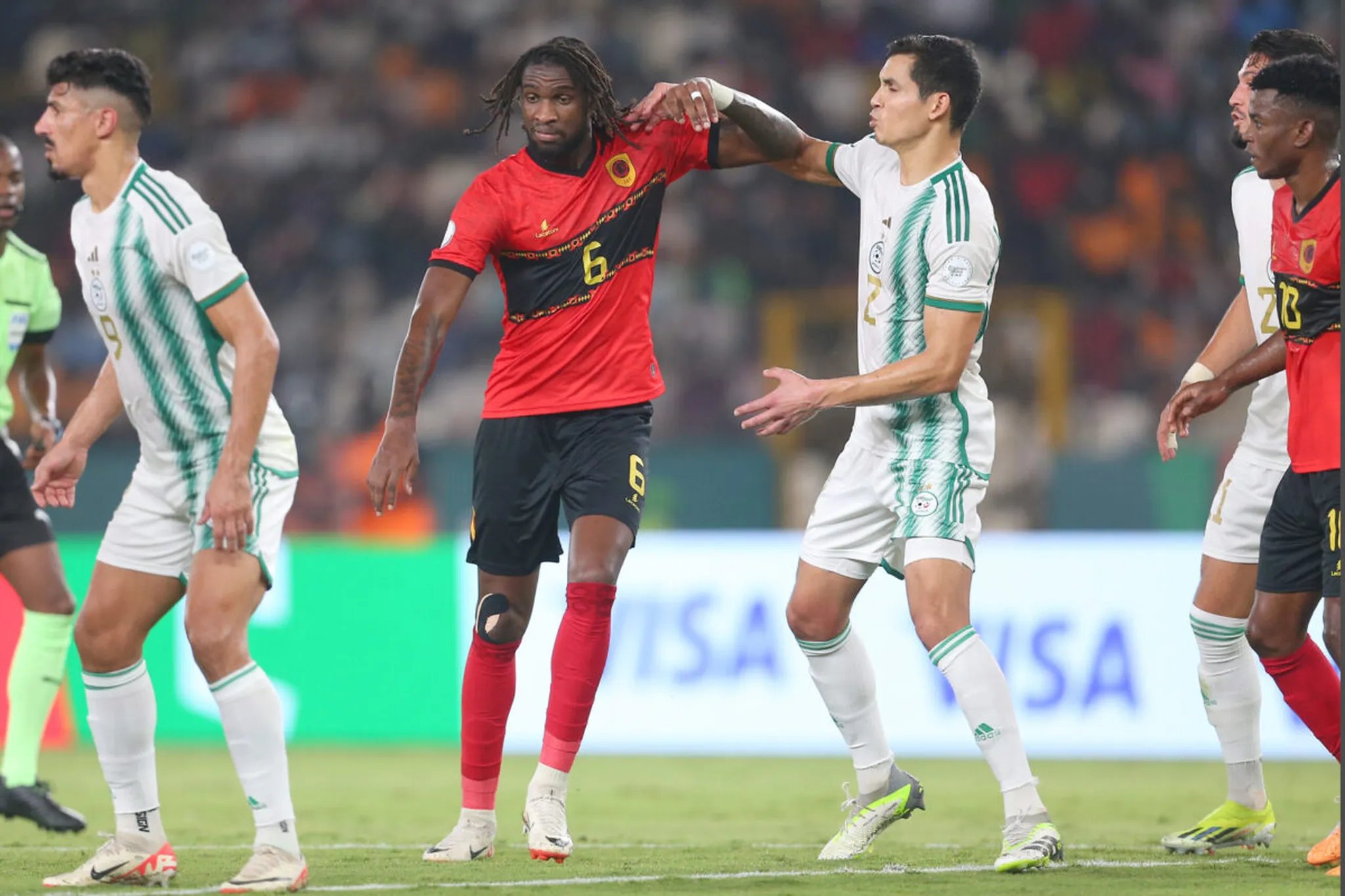 CAN 2023 : &ldquo;l&rsquo;Alg&eacute;rie se voit trop belle&rdquo;, le tacle d&rsquo;un ex-international fran&ccedil;ais !