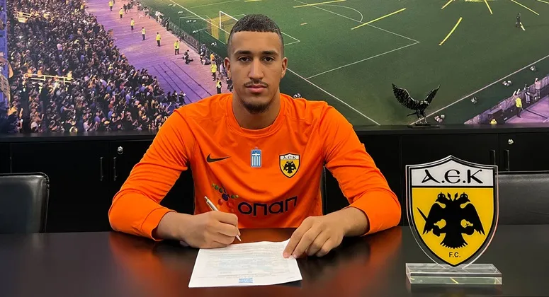 Chelsea : une destination inattendue pour Sami Tlemcani (officiel)