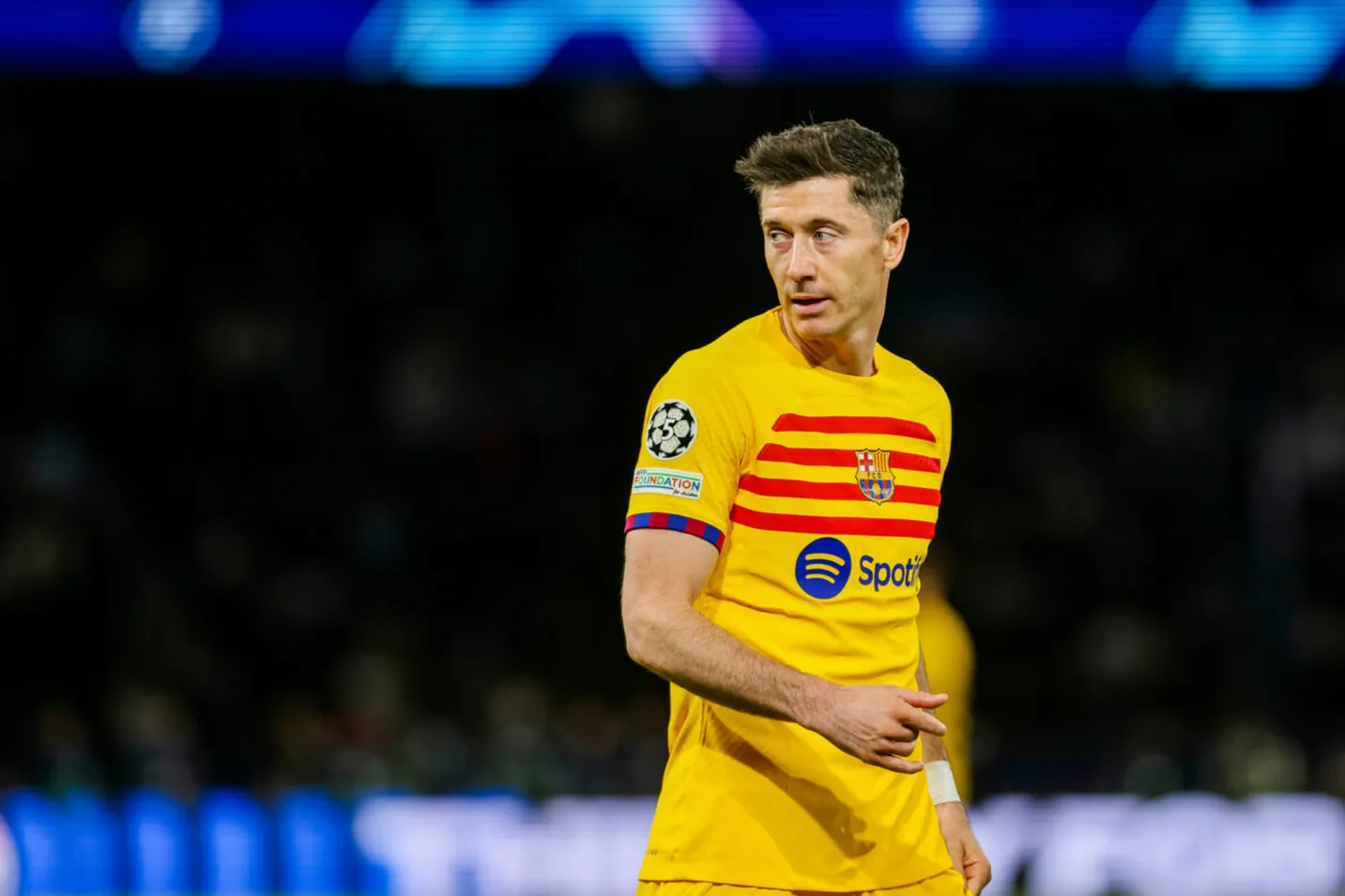 obert Lewandowski PSG Barca
