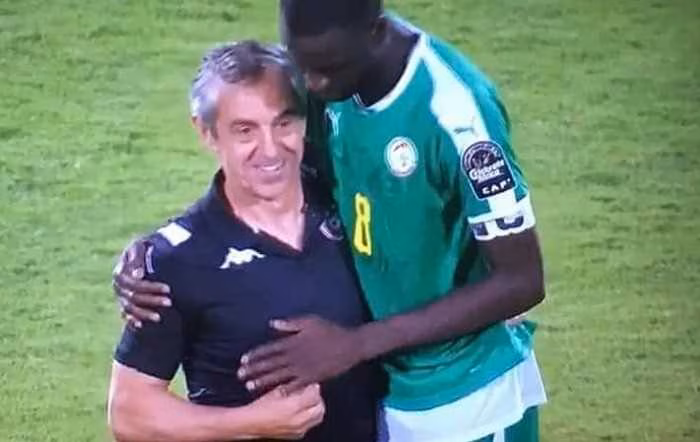 CAN 2019 : proche des S&eacute;n&eacute;galais, Giresse fait pol&eacute;mique en Tunisie apr&egrave;s l&rsquo;&eacute;limination