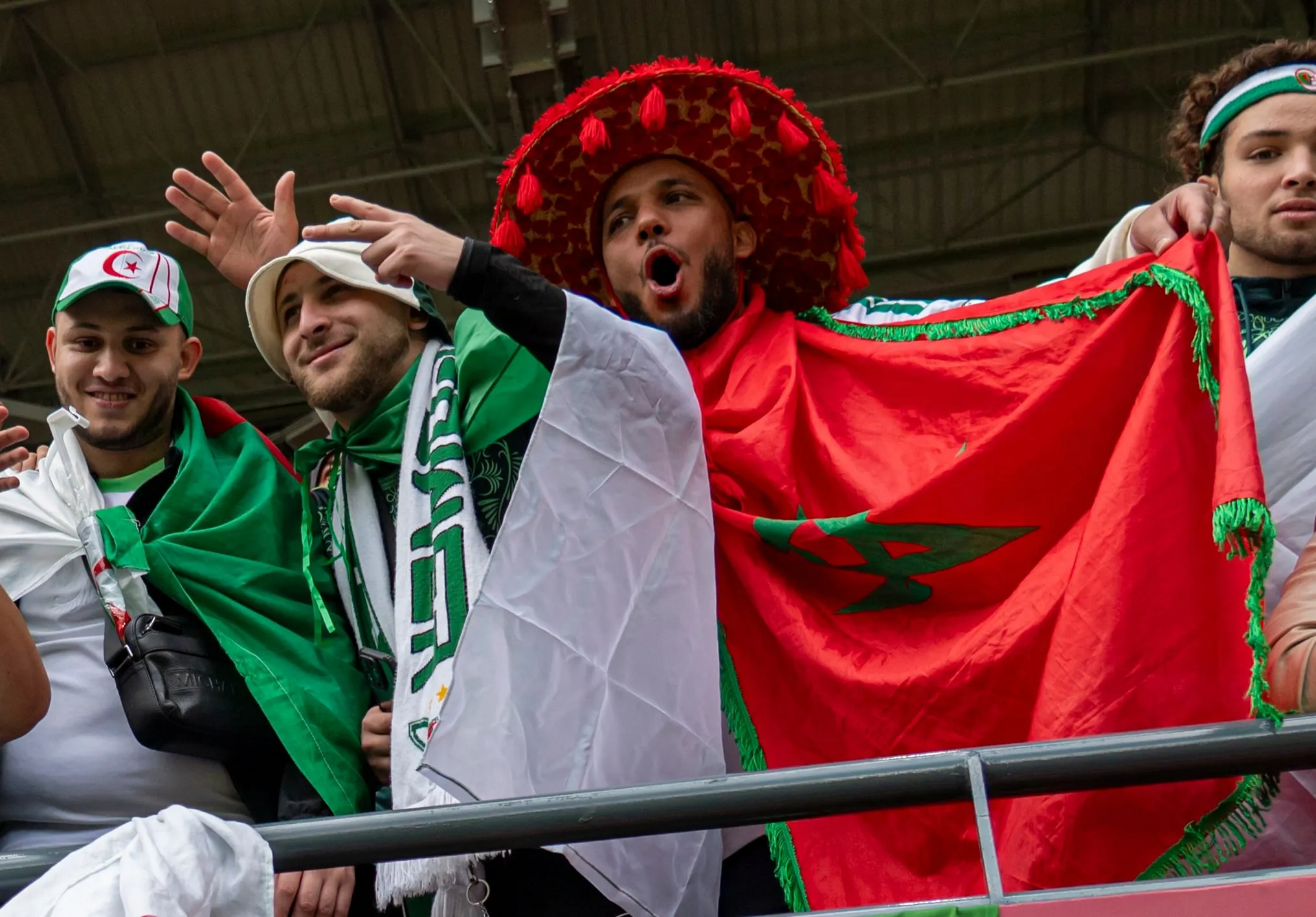 CAN 2025 : loin de la fitna, Maroc et Alg&eacute;rie en pleine bromance !