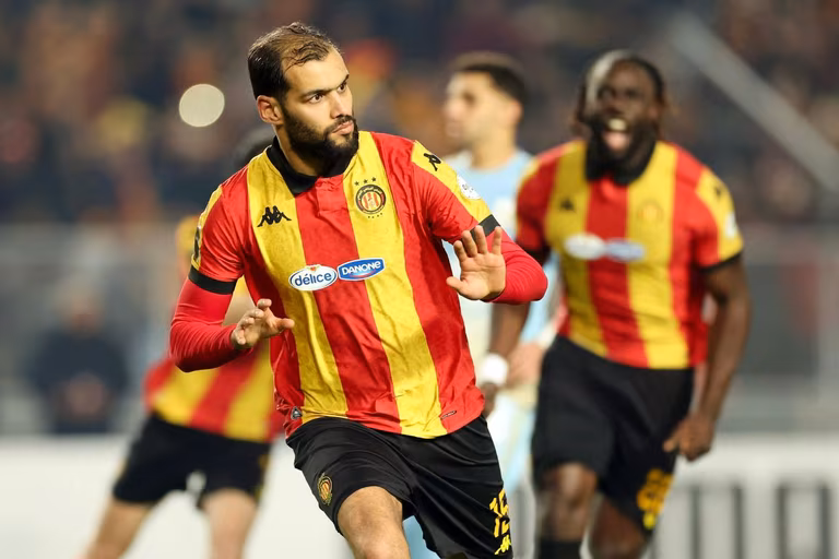 Ligue des champions &ndash; Coupe de la CAF : le Wydad frustr&eacute; par la VAR, l&rsquo;Esp&eacute;rance Tunis remporte le choc des quarts