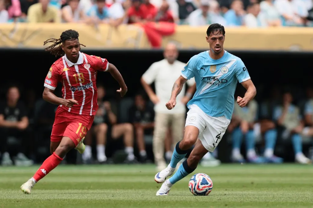 Tijjani Reijnders, Moubarik, Wydad Casablanca, Manchester City