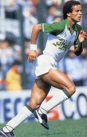 Lakhdar Belloumi, pur sang alg&eacute;rien
