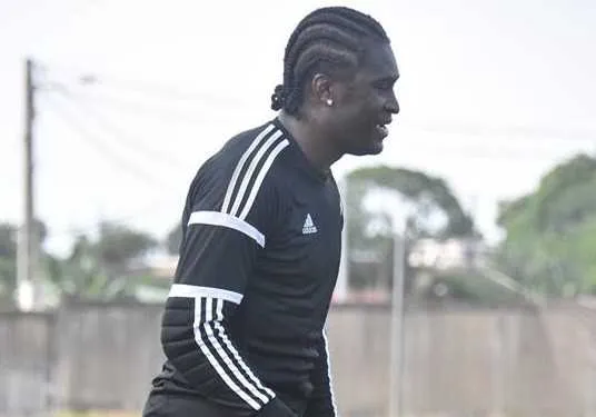 Mercato : Vita Club d&eacute;ment pour Didier Ovono