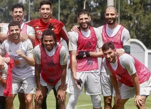 Algérie : la CAN 2025 déjà menacée pour un choix fort de Petkovic ?