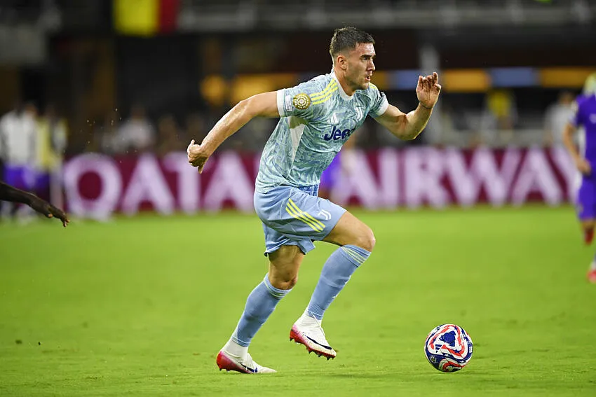 dusan vlahovic juventus