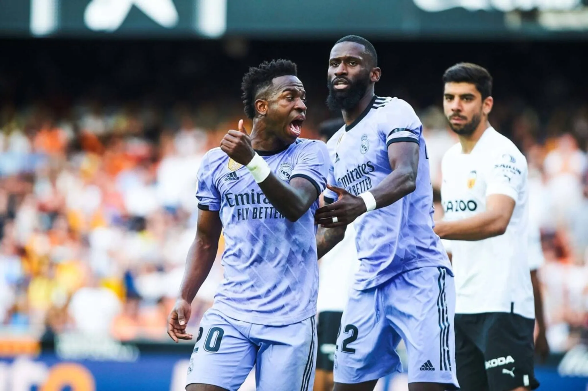 Racisme&nbsp;: Demba Ba fait une demande &agrave; Vinicius