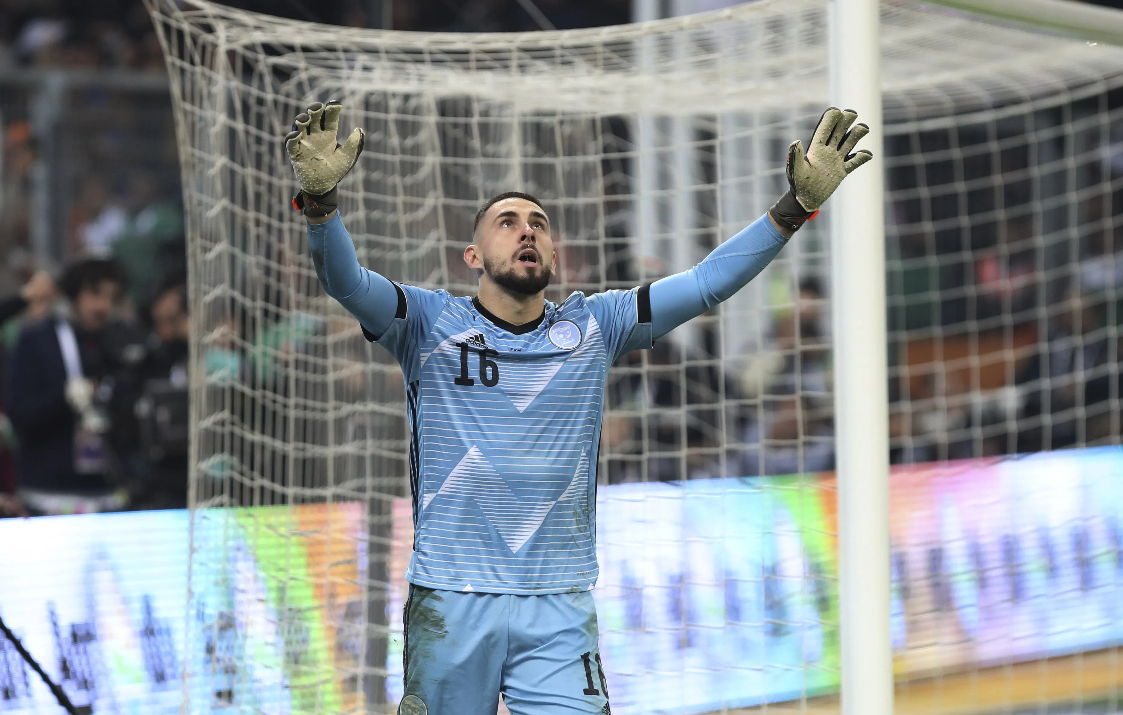 Alexis Guendouz, Alg&eacute;rie