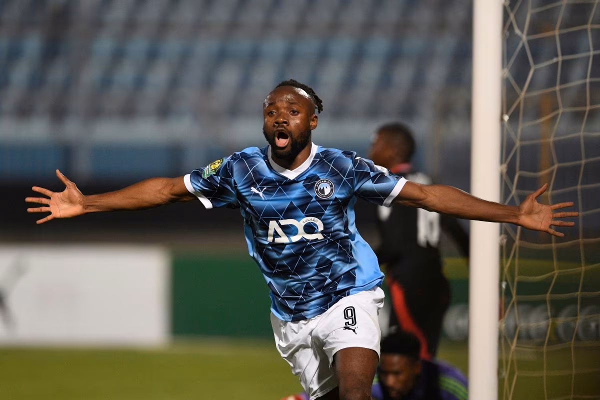 Fiston Mayele et Pyramids privent Berkane de la Supercoupe CAF