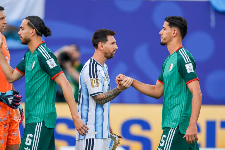 Mercato : apr&egrave;s Hadj Moussa, l&rsquo;Arabie saoudite s&rsquo;attaque &agrave; un deuxi&egrave;me Alg&eacute;rien de la Coupe du monde 2026