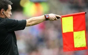 Algérie : Un arbitre assistant radié pour corruption