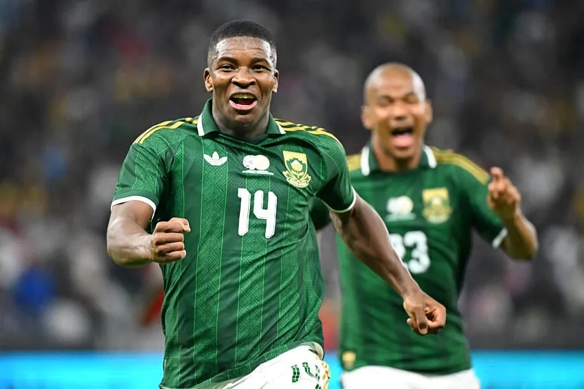 Mbekezeli Mbokazi , Afrique du Sud
