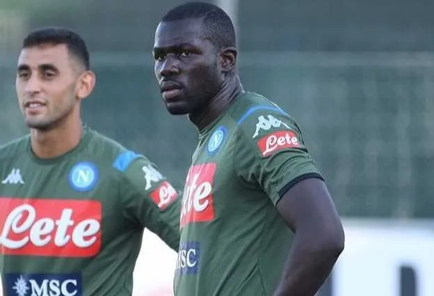 Mercato&nbsp;: la mise au point de Manchester City dans le dossier Koulibaly