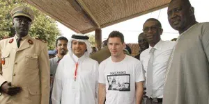 Lionel Messi en visite humanitaire au Sénégal