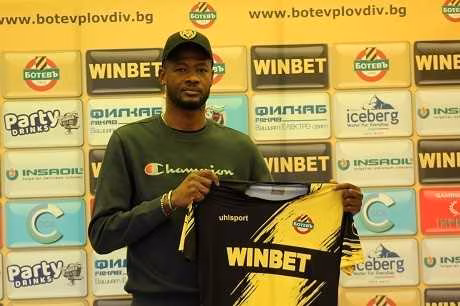 Mercato-Angers : F&eacute;r&eacute;bory Dor&eacute; retourne en Bulgarie (officiel)