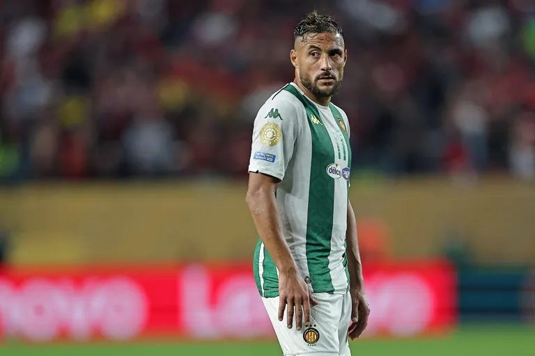 Coup dur pour Youcef Belaïli