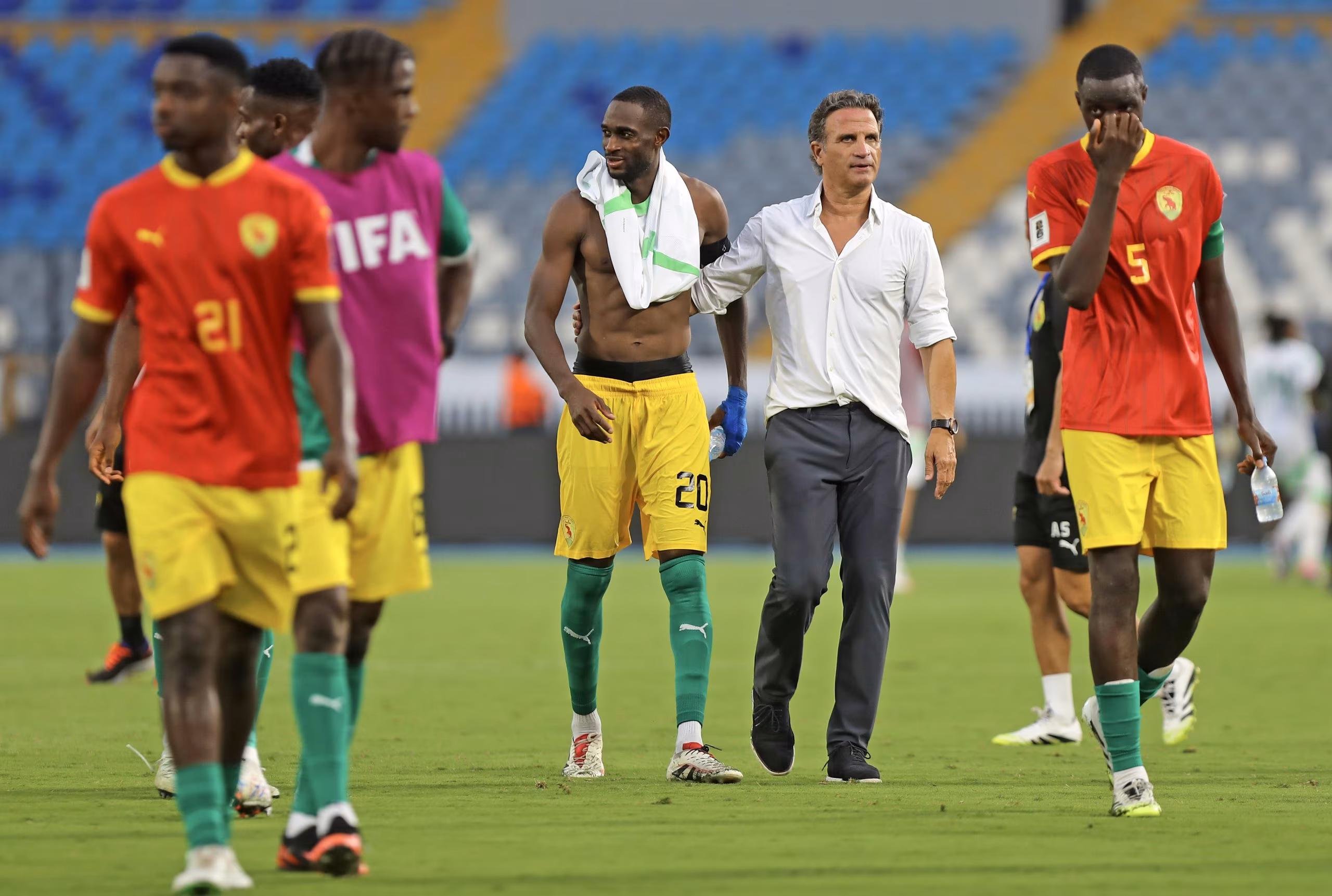 CAN 2027 (Q) : inqui&egrave;te de jouer en Afrique du Sud, la Guin&eacute;e saisit la CAF !