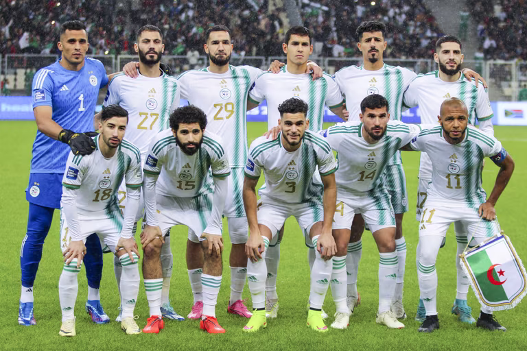 Alg&eacute;rie : &ldquo;vous auriez gliss&eacute; aussi&hellip;&rdquo;, un habitu&eacute; de Petkovic se d&eacute;fend apr&egrave;s son erreur