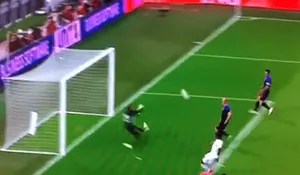 L’incroyable raté de Robben contre le Ghana