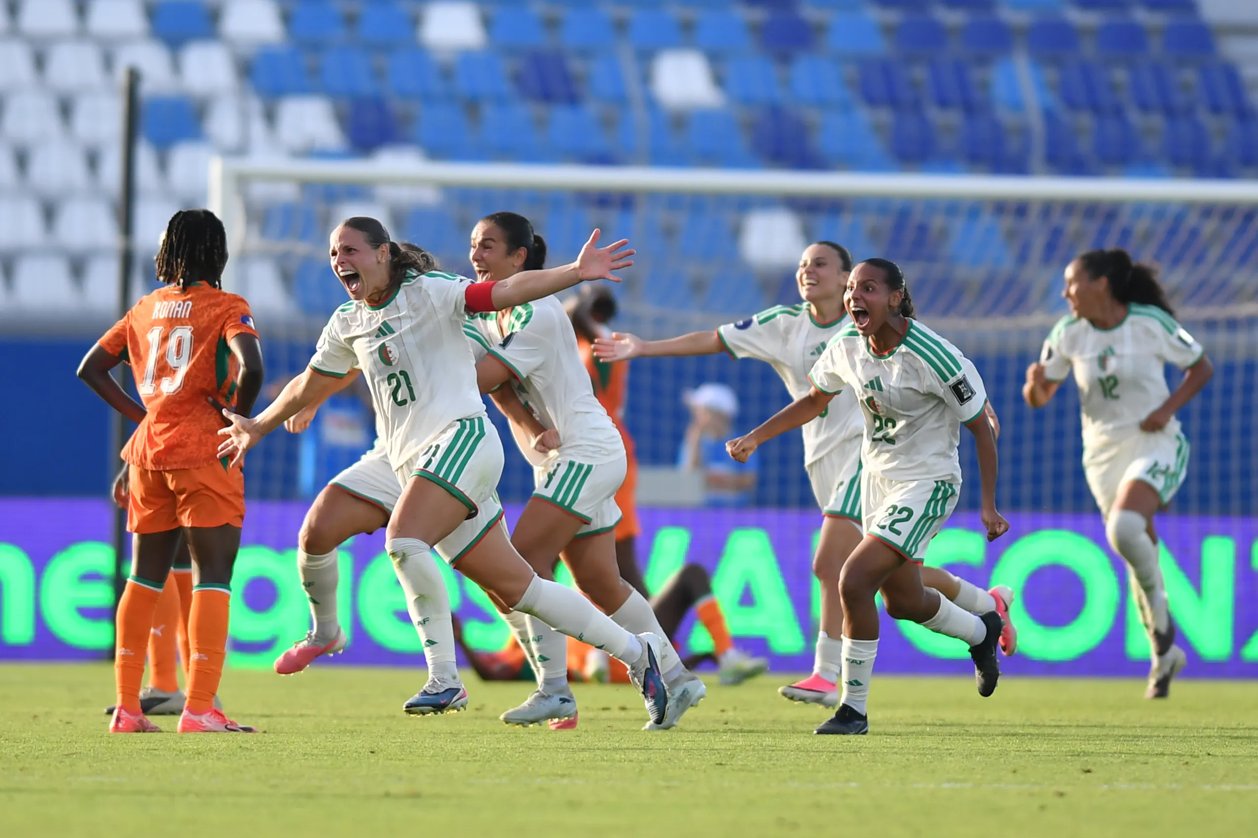 Marine Dafeur, Alg&eacute;rie, CAN f&eacute;minine