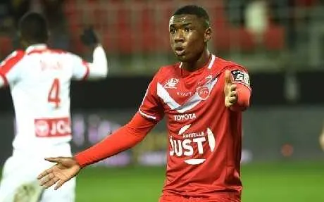 Mali : s&eacute;lectionn&eacute; avec les U19 fran&ccedil;ais, l&rsquo;imbroglio Sikou Niakat&eacute;