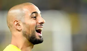 Amrabat délivre Fenerbahçe à la 102e, Mourinho en tombe !