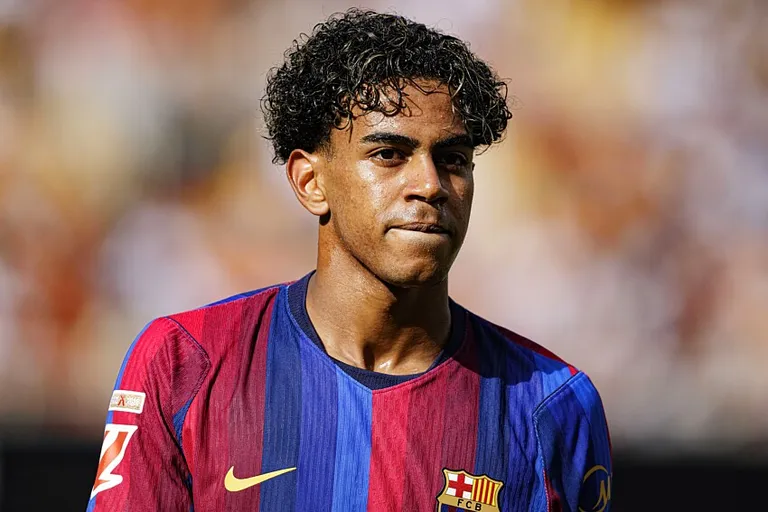 &ldquo;Toutes les qualit&eacute;s pour devenir un grand attaquant&rdquo; : Yamal s&rsquo;enflamme pour son nouveau co&eacute;quipier africain du Bar&ccedil;a