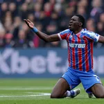 Cameroun : Eto&rsquo;o en Angleterre pour attirer des binationaux, mais une loi lui barre la route&hellip;