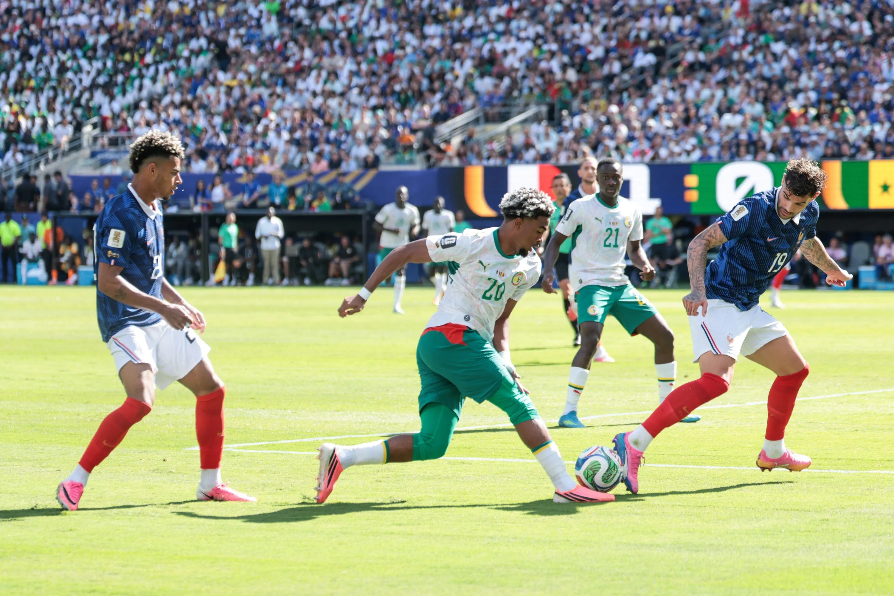 S&eacute;n&eacute;gal : wonderkid record, Ibrahim Mbaye pousse fort&hellip; Pape Thiaw oblig&eacute; de revoir ses plans en pleine Coupe du monde 2026 ?