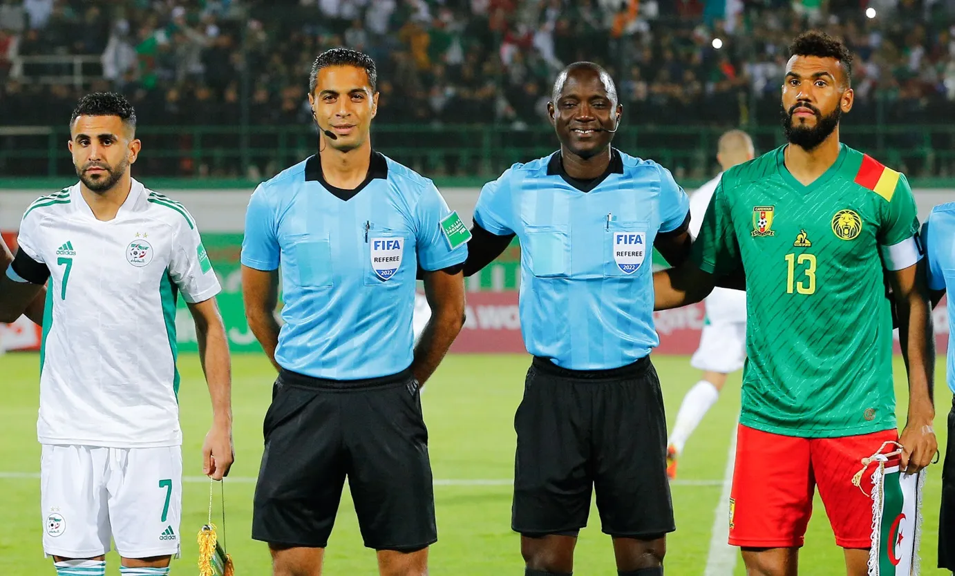 CAF : l&rsquo;arbitre le plus d&eacute;test&eacute; d&rsquo;Alg&eacute;rie prend du galon