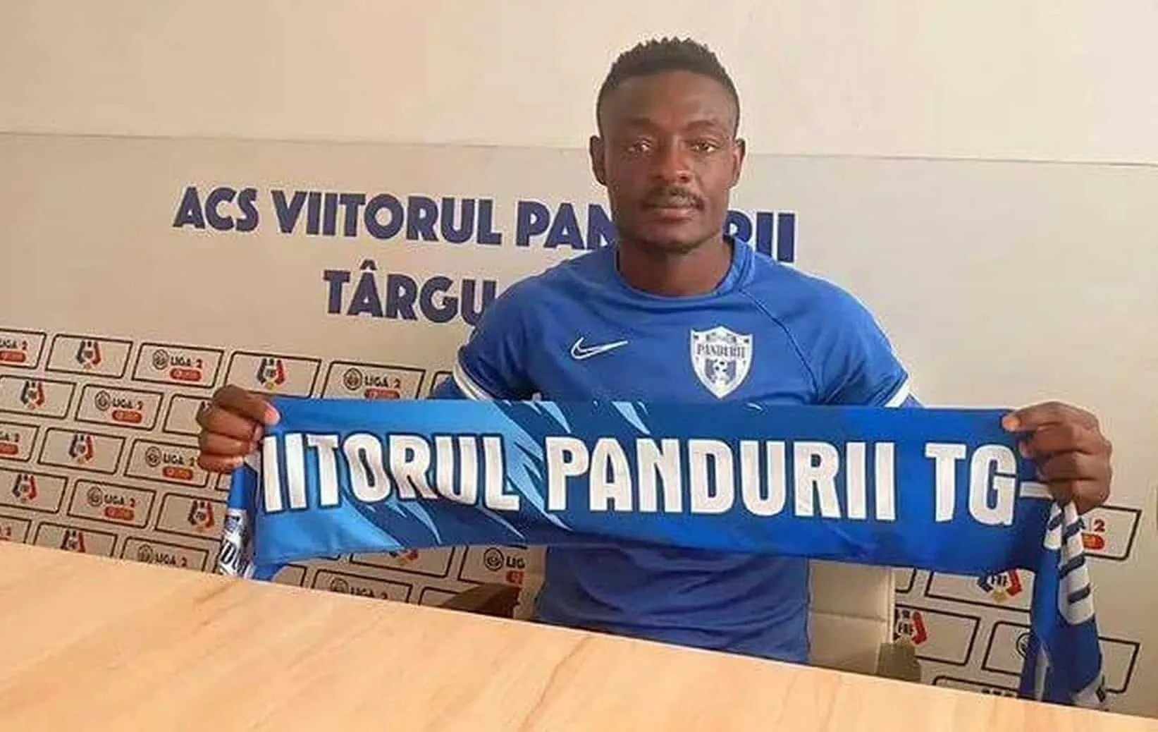 Cameroun : un attaquant transf&eacute;r&eacute; contre&hellip; deux conteneurs !