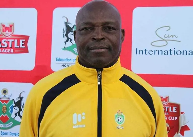 Zimbabwe : clap de fin pour Sunday Chidzambwa