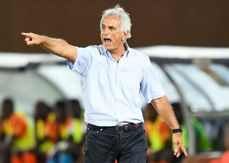 Maroc : “pas un juke-box”… Relancé sur les locaux, Vahid s’agace !