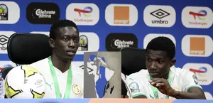 Sénégal : les vainqueurs du CHAN débarquent enfin en France !