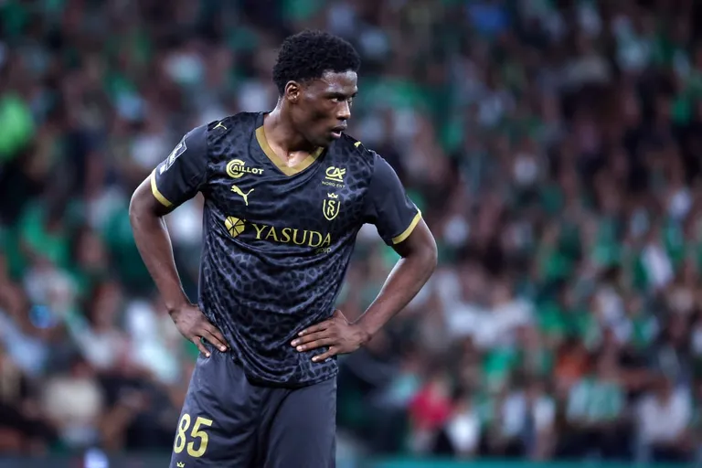 “C’est un mensonge, Reims voulait le libérer”… Hafiz Ibrahim privé de Coupe du monde U20 avec le Nigeria par “pure politique” ?