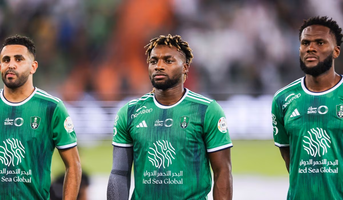 Franck Kessi&eacute; encense Riyad Mahrez