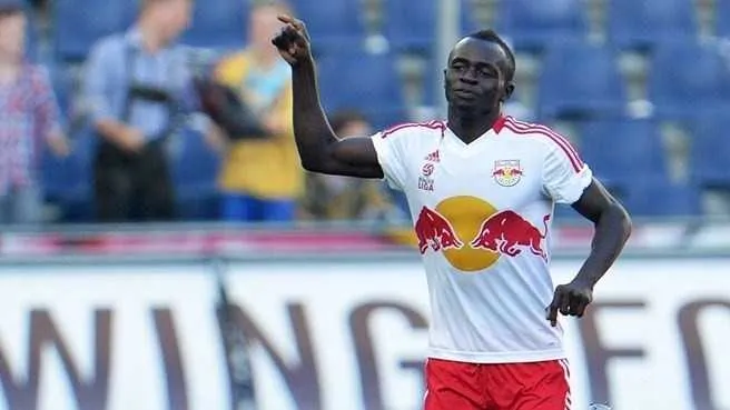 Red Bull Salzbourg : le but de Sadio Man&eacute; face au Bayern