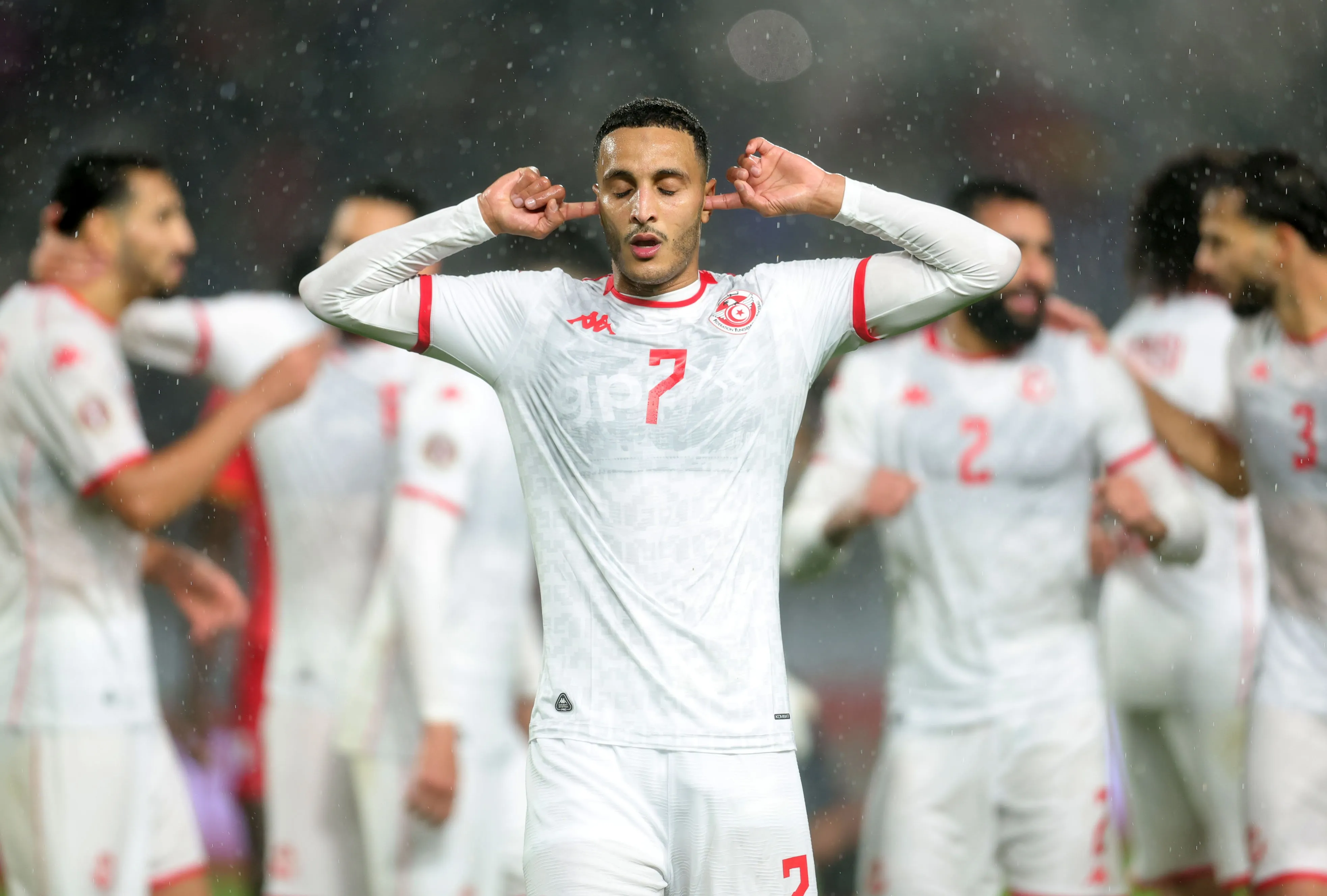 CAN 2025 : &ldquo;laissez-nous dans l&rsquo;ombre&rdquo;&hellip; Plus qu&rsquo;un outsider ? La Tunisie avance masqu&eacute;e