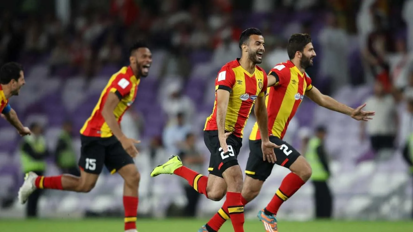 Tunisie : l&rsquo;Esp&eacute;rance Tunis encore sacr&eacute;e championne !