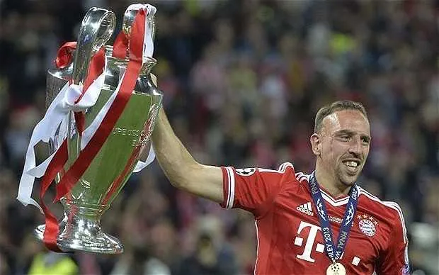Quand l&rsquo;Etoile du Sahel a recal&eacute; Rib&eacute;ry &agrave; cause de sa taille