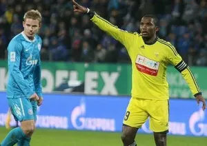 Ligue Europa : Samuel Eto’o et la délégation africaine en route vers Amsterdam