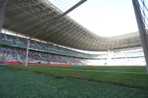 Algérie : le stade Nelson Mandela choque, les responsables limogés !