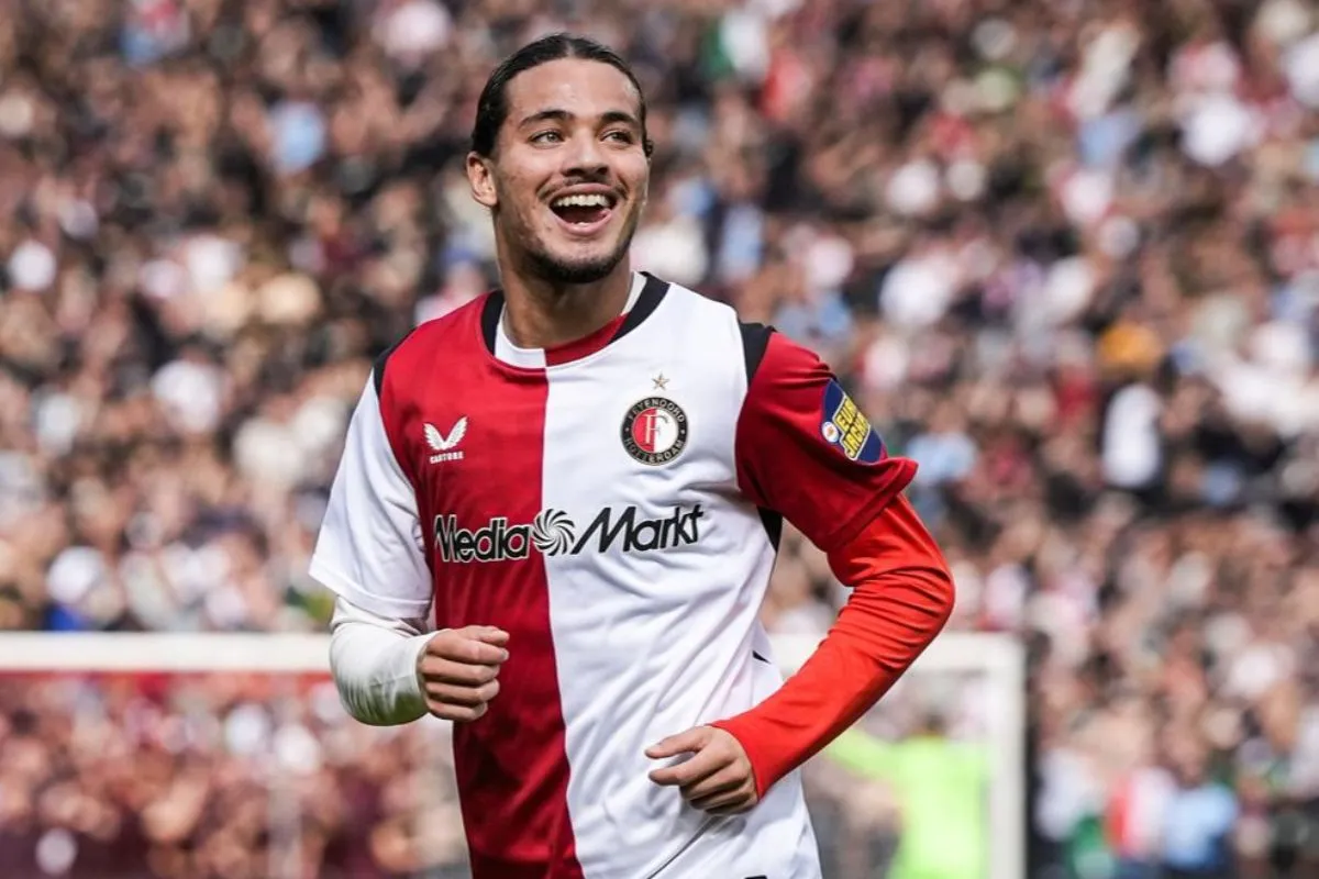 &ldquo;C&rsquo;est tr&egrave;s impressionnant&rdquo; : Hadj Moussa d&eacute;cha&icirc;n&eacute; depuis son transfert rat&eacute;