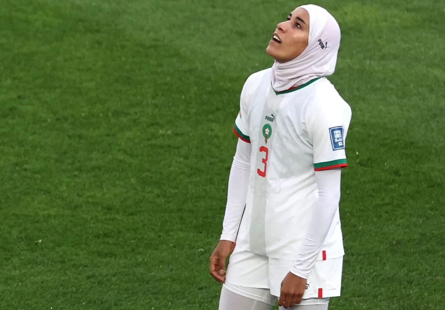 Maroc : Nouhaila Benzina premi&egrave;re hijabeuse de l&rsquo;histoire de la Coupe du monde