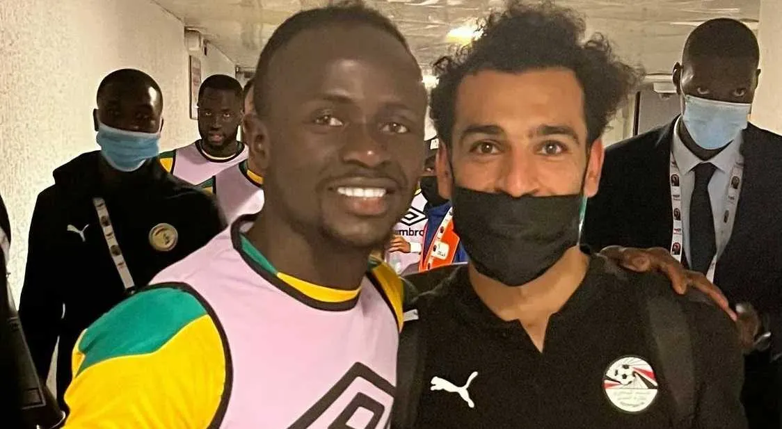 CAN 2021&nbsp;: Man&eacute;-Salah, la belle image