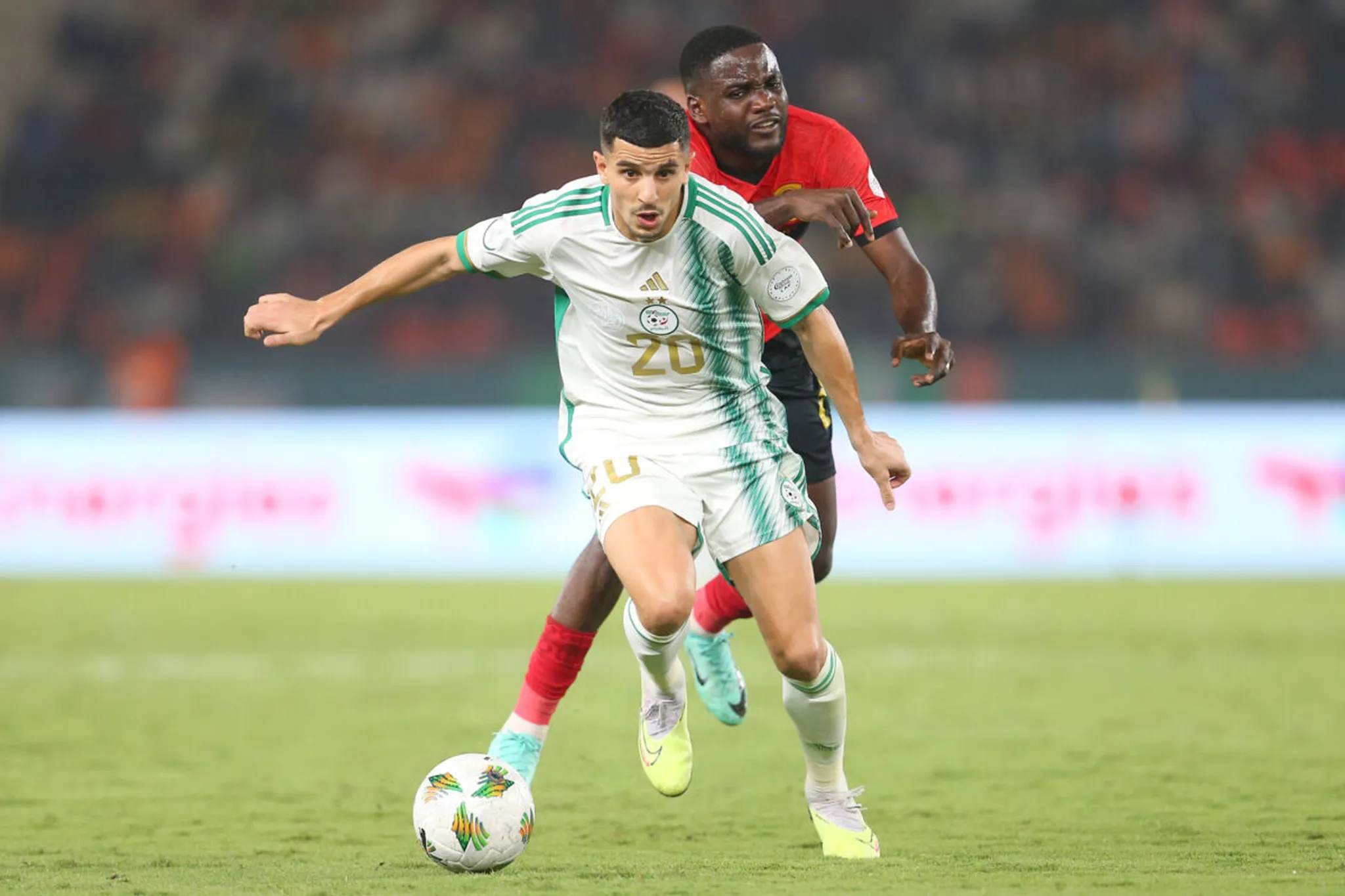 Pronostic Alg&eacute;rie &ndash; Burkina Faso : faut-il parier sur une premi&egrave;re victoire des Fennecs ? (CAN 2023)