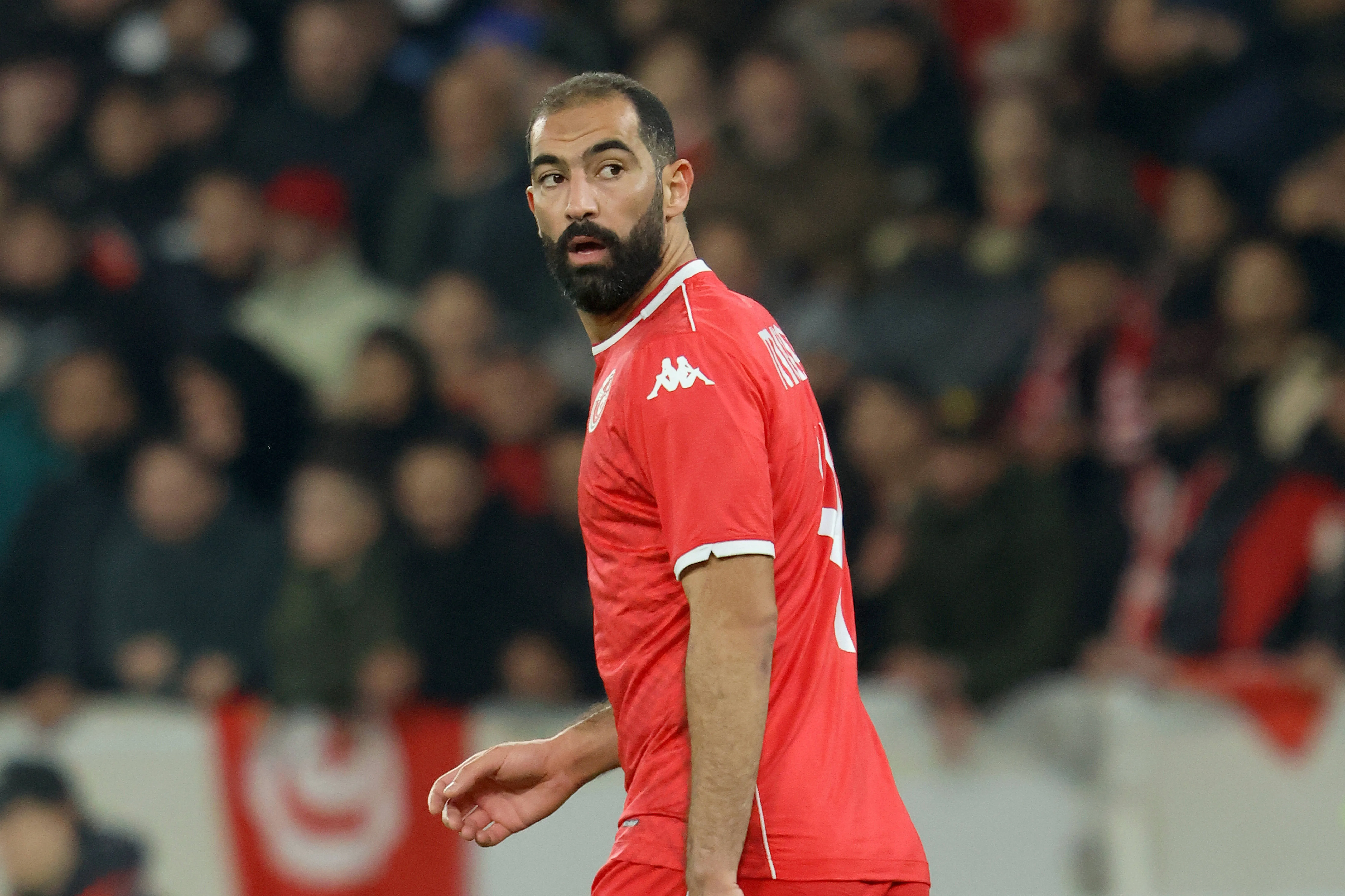 Mali-Tunisie : Yassine Meriah a-t-il vraiment re&ccedil;u deux cartons jaunes sans &ecirc;tre expuls&eacute; ?