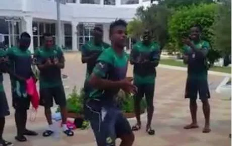 Gabon : Le bizutage de Lemina